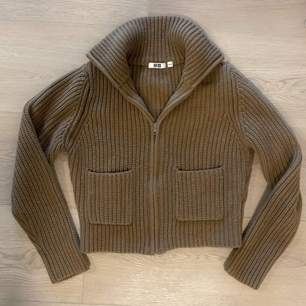 Uniqlo Brown Women's Sweater